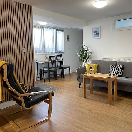 The Garden Apartment 뉴턴애벗 외부 사진